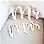 Letras corporeas blancas grandes para sillas Mr y Mrs