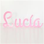 Nombres en relieve y color