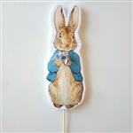 Pinche para torta Peter Rabbit con flores