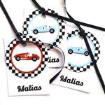 Tarjetitas dobles con cinta Autitos vintage 16u Pers