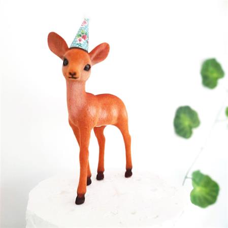 Adorno felpa Bambi con bonete