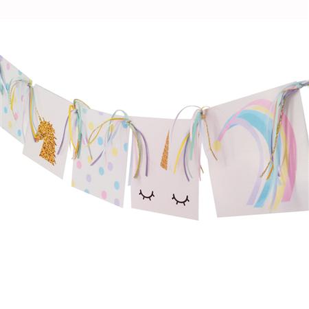 Banderín Unicornio con cintas