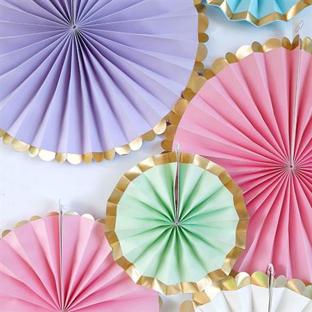 Rosetas Set con borde dorado pastel 6u